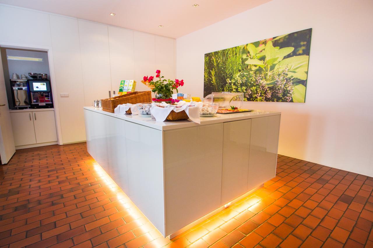 Pension Lichtenburg นาลเลส ภายนอก รูปภาพ